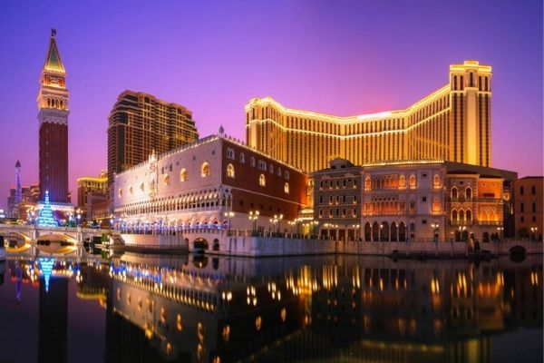 Las Vegas Sands продолжит инвестировать в Макао и Сингапур